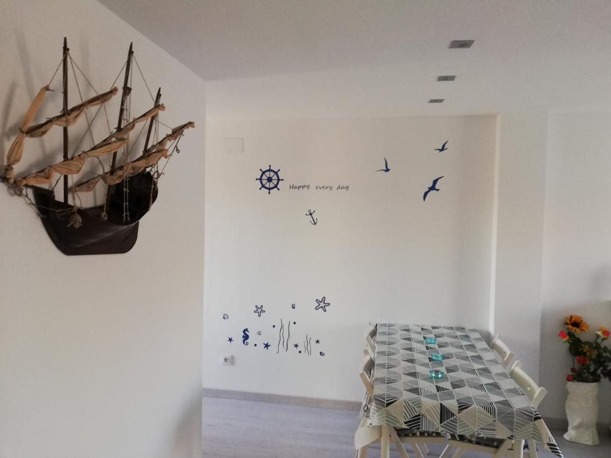 Estupendo Apartamento En Muy Buena Zona Apartment L' Escala Bagian luar foto