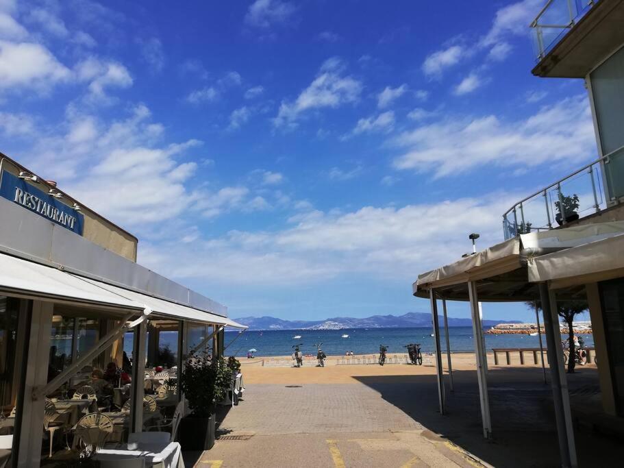 Estupendo Apartamento En Muy Buena Zona Apartment L' Escala Bagian luar foto