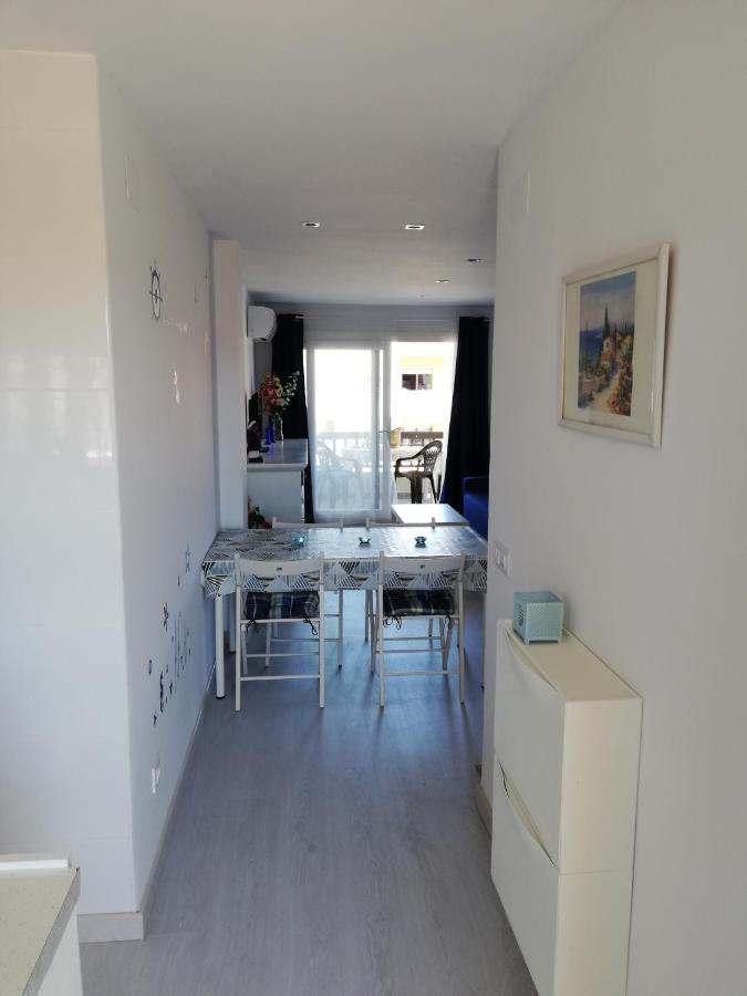 Estupendo Apartamento En Muy Buena Zona Apartment L' Escala Bagian luar foto