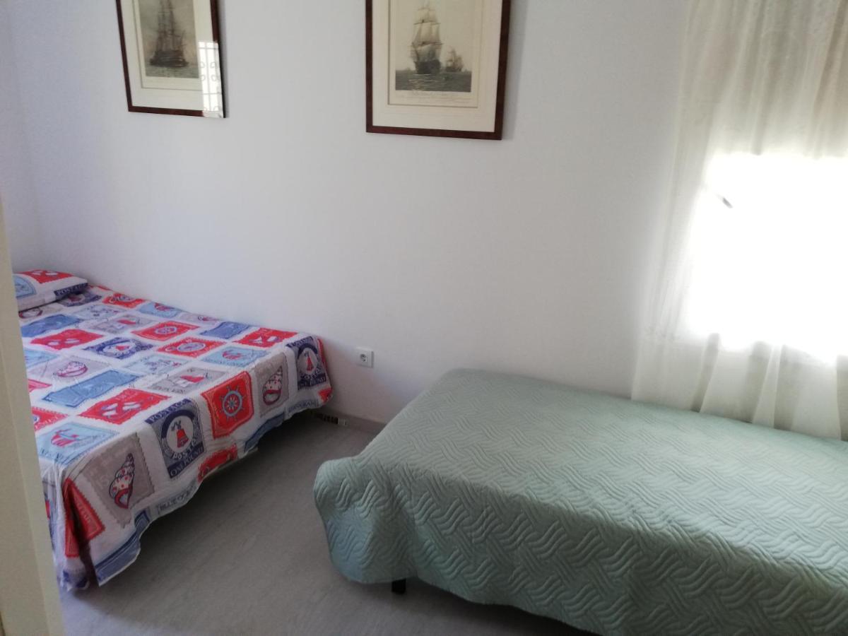 Estupendo Apartamento En Muy Buena Zona Apartment L' Escala Bagian luar foto